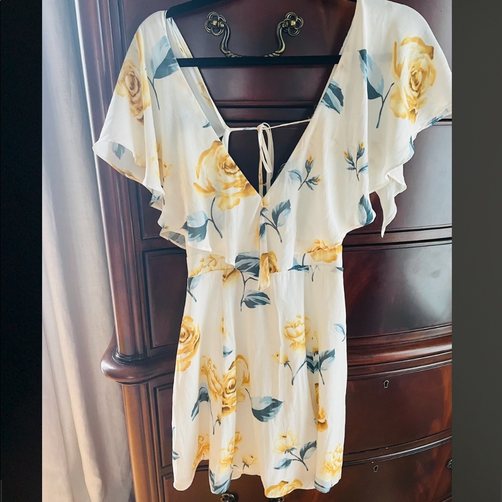 Woman’s dress, size small
